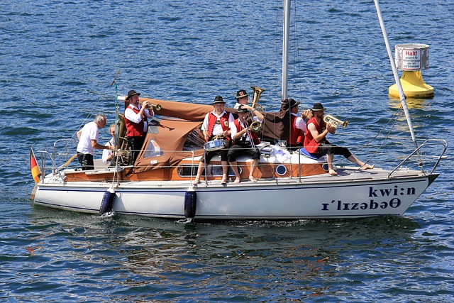 但来自非五 但来自非五